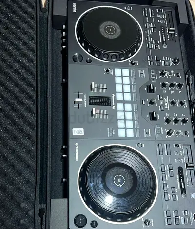 Pioneer DDJ-REV5 Professional DJ Controller - Excellent Condition