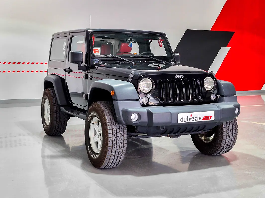 Jeep Wrangler 2015 — photo 1 of 14