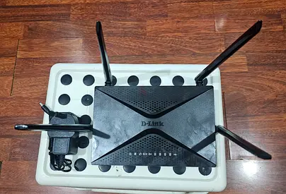 The D-Link DIR-853    an AC1300 MU-MIMO dual-band Gigabit router designed for seamless HD streaming,