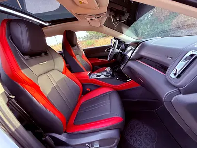 Hongqi HS3 Luxury Pro, миниатюра 12