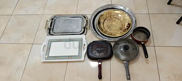 Set of used cooking pans, trays and serving platters - mixed lot