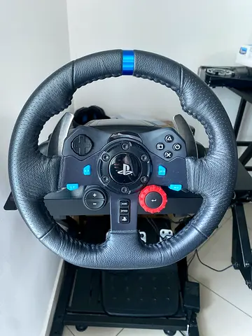 Logitech-style Racing Wheel with Pedals and Wheel Stand - Used