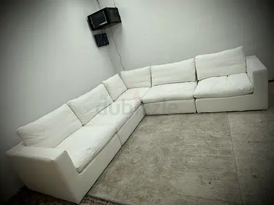 Looks great condition feather 🪶 filled modular sofa