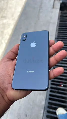 iPhone Xs max Space Gray - Good Condition