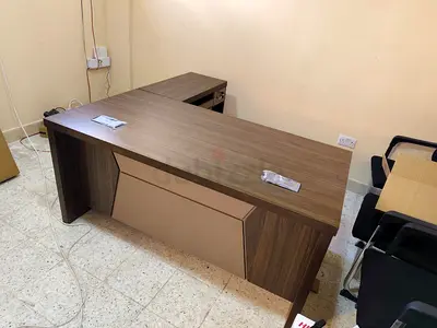 Brand New L-shaped Executive Office Desk For Sale