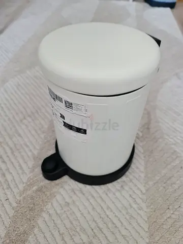 Small White Pedal Diaper Bin / Nappy Bin - Good Condition