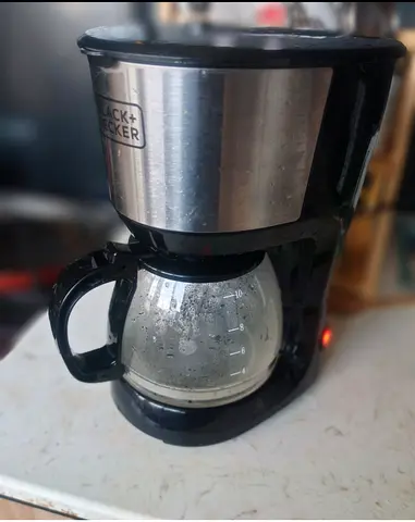 Used Black+Decker Drip Coffee Maker with Glass Carafe