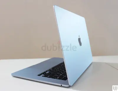 MACBOOK AIR M4 15 WITH WARRANTY