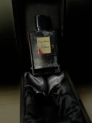 By Kilian Royal Leather Mayfair - Eau de Parfum bottle