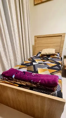 Single bed for sale