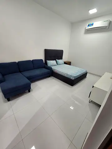 Spacious Room In Villa