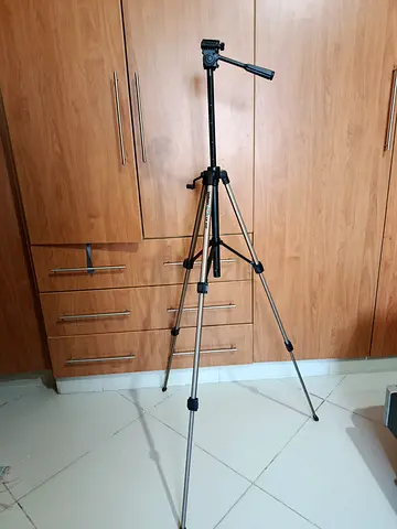 Velbon CX 440 Tripod 145cm height