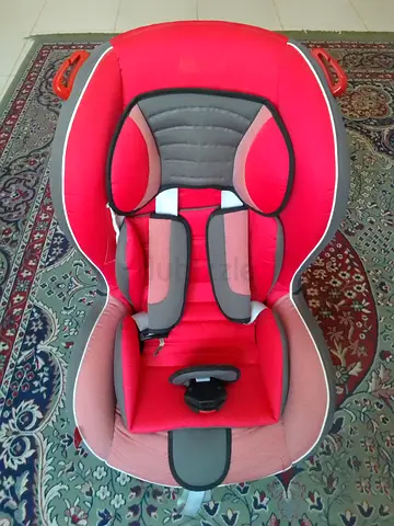 Child car seat (used) - good condition, adjustable harness