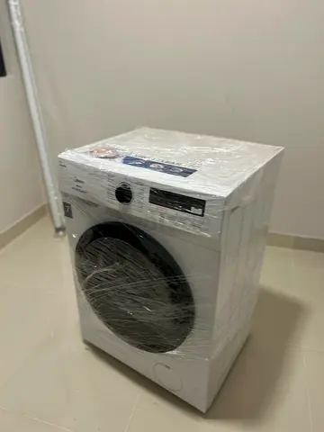 Midea Front Load Washing Machine 7kg 1400RPM MFN70 - Lightly Used - D 360 (Negotiable)