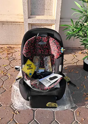 للبيع كارسيت ماركة GRACO مريح للطفل ISOFX مناسب لجميع الأعمار For sale top brand car seat