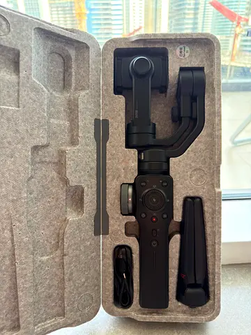 Zhiyun Smooth 4 Smartphone Gimbal Stabilizer – Like New