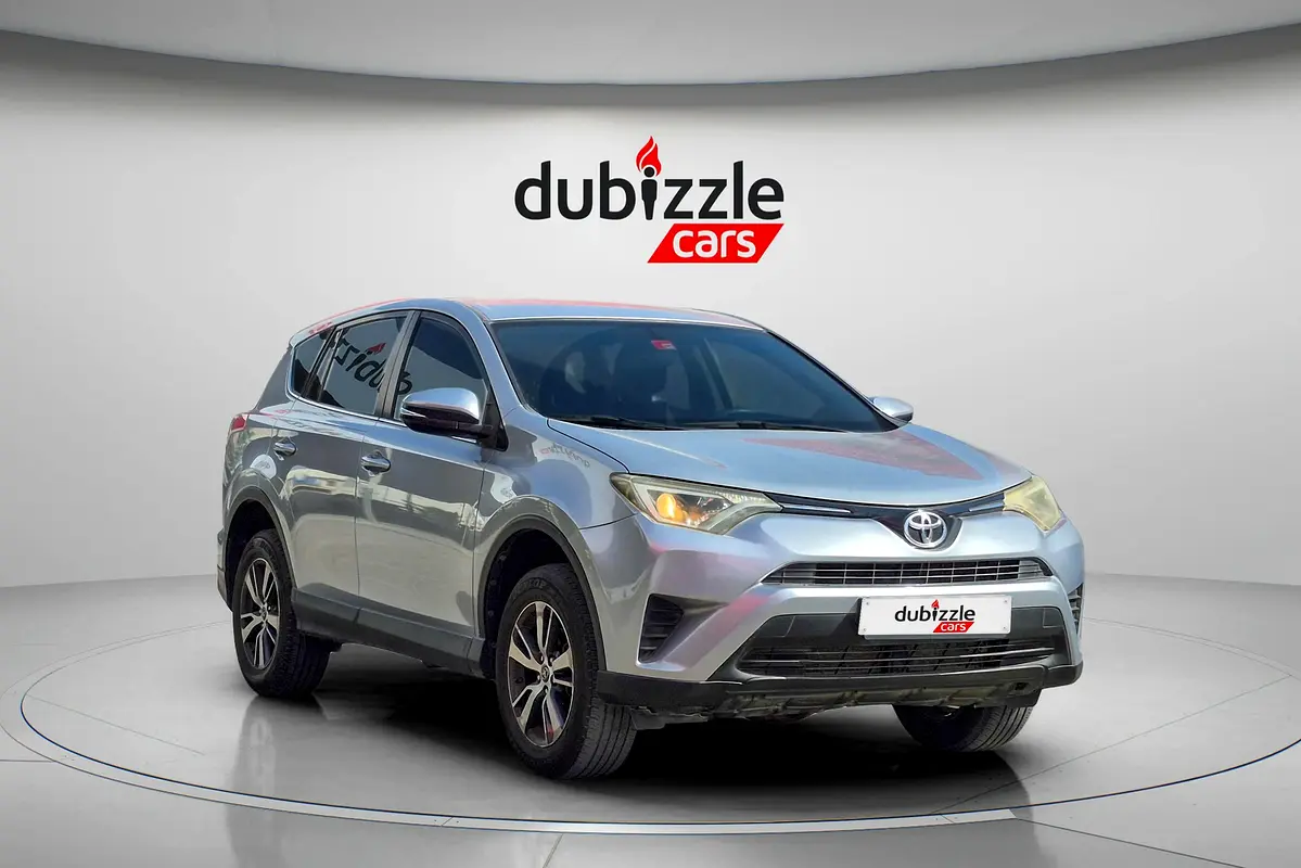 Toyota Rav 4 2018 — photo 1 of 13