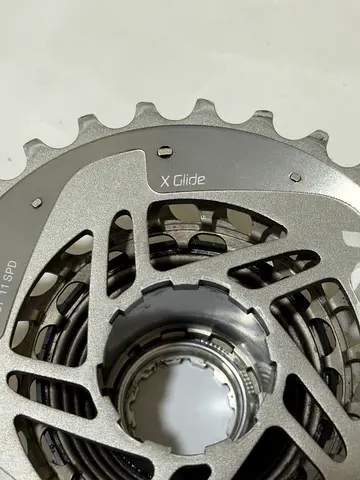 SRAM RED XG-1190 A2 CASSETTE
11/28 11 speed x glide