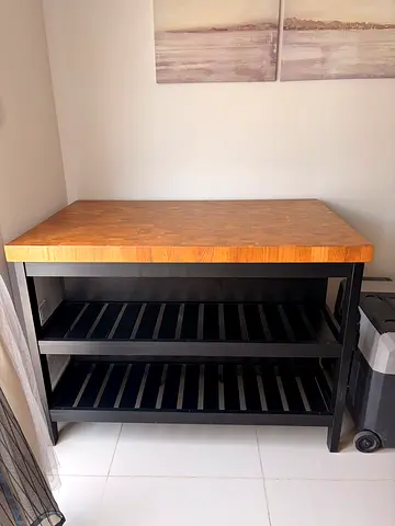 Solid Wood Kitchen Island with Butcher Block Top and Open Shelves Kitchen Island, 126x79×90 cm