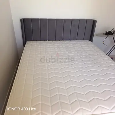 Queen size Metal bed frame with wooden slats and new mattress