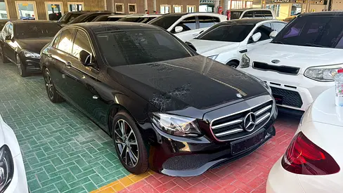 Mercedes-Benz E 300, 2018 - GCC Specs