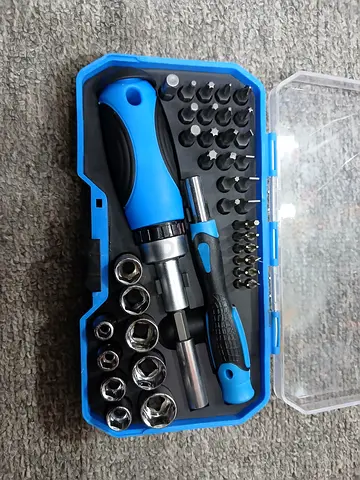 Multi-Purpose Ratchet Screwdriver  Socket Tool Kit