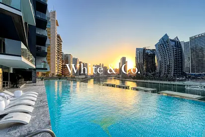 Luxury Furnished Studio | Canal Views