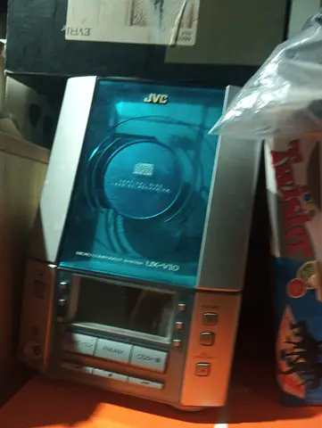 JVC Mini Hi-Fi System with CD and Radio - charger no