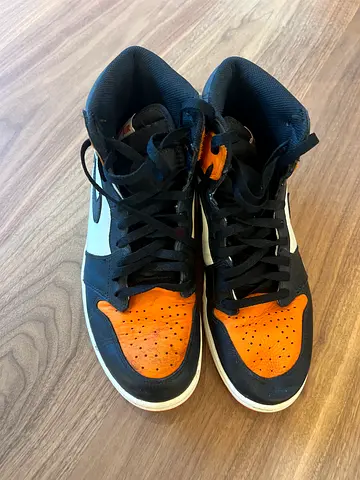 Jordan trainers