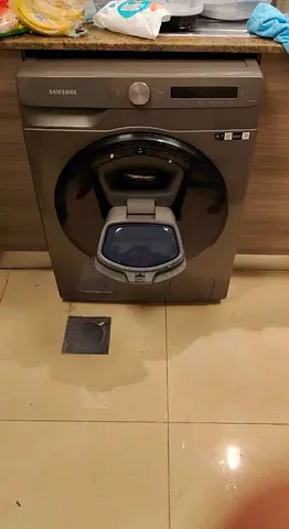 Samsung latest Model washing machine 10/7kg wash Dryer