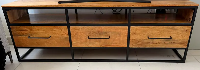 TV Unit