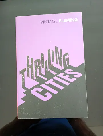 Thrilling Cities (Vintage Fleming)