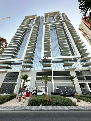 High Floor | 1Br Plus Study | Full Golf View
