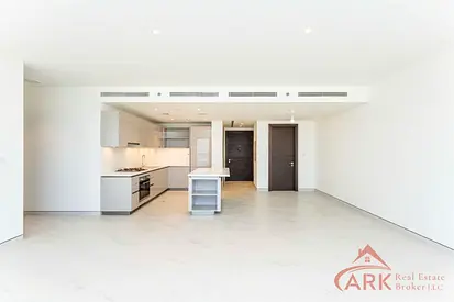 Burj Khalifa & Skyline Views | High Floor | Semi-Furnished