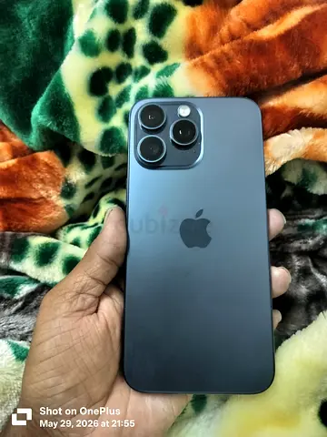 I phone 15 pro max 256gb