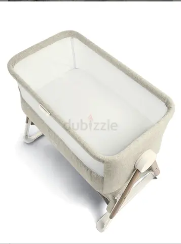 Lightweight Bedside Bassinet with Adjustable Stand - Neutral Grey mama papas