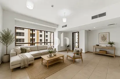 Best Priced | Walk to beach | Renovation | Vacant