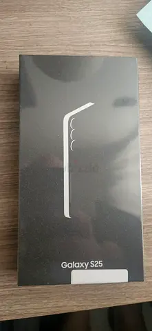 Galaxy S25 Ai Dual sim 12GB 256GB 5G silver international version Sealed box