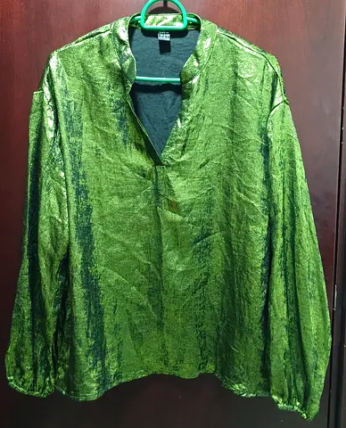Green Shiny Long-Sleeve Tunic Top - Size M