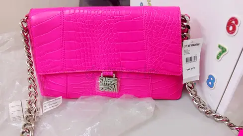 Hot Pink Croc-Embossed Shoulder Bag with Chain Strap (Like New)