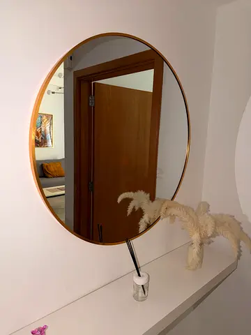 Round Wall Mirror with Thin Gold Frame - 60cm (Good Condition)