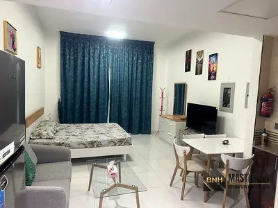 READY TO MOVE | NEAR PARK | UNFURNISHED