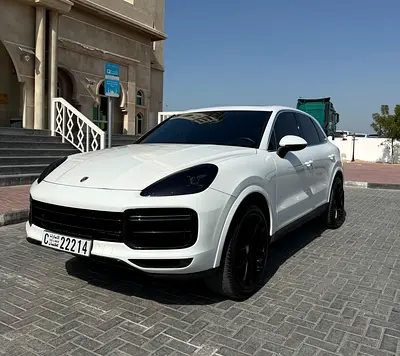 صورة 3 لـ 2020 Porsche CAYENNE