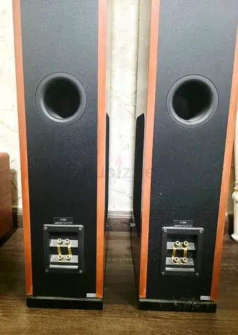 JAMO 5.1 SPEAKER SYSTEM