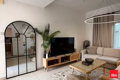 Fully Furnished | Bills Included | Single Row