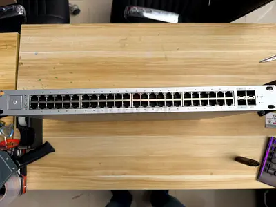 Unifi switch US48-500W