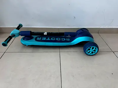 Foldable 3-Wheel Kids Scooter