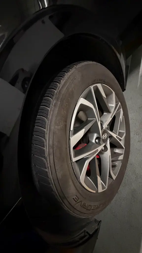 Hyundai Sonata 2023 — photo 1 of 12