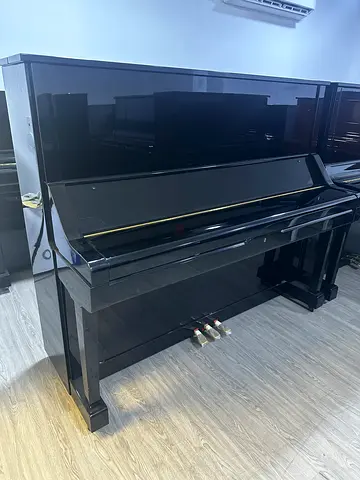 Yamaha UX Refurbished (Re-conditioned) upright Piano