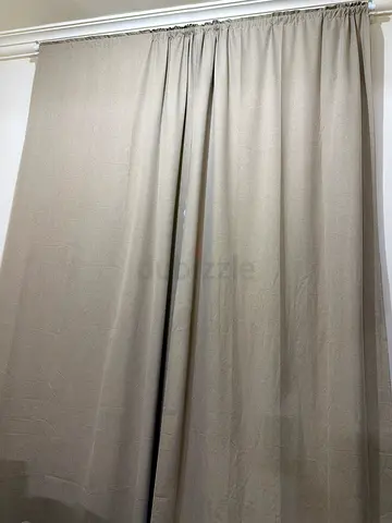 ستائر إيكيا عازلة للضوء